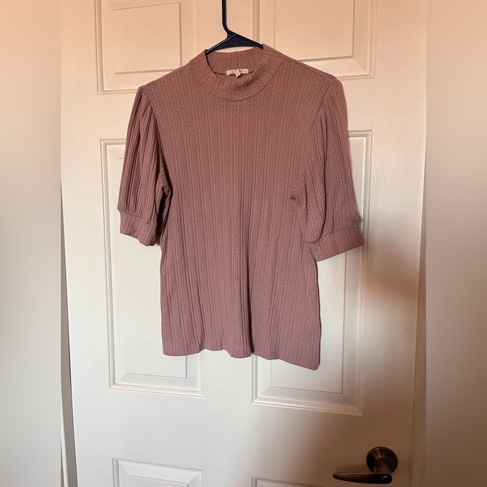 Puff sleeve top